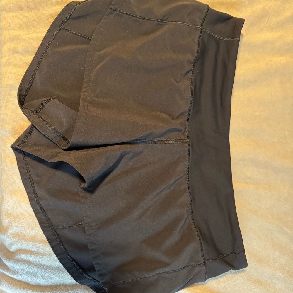 Black Lululemon Speed Up Shorts SIZE 6
